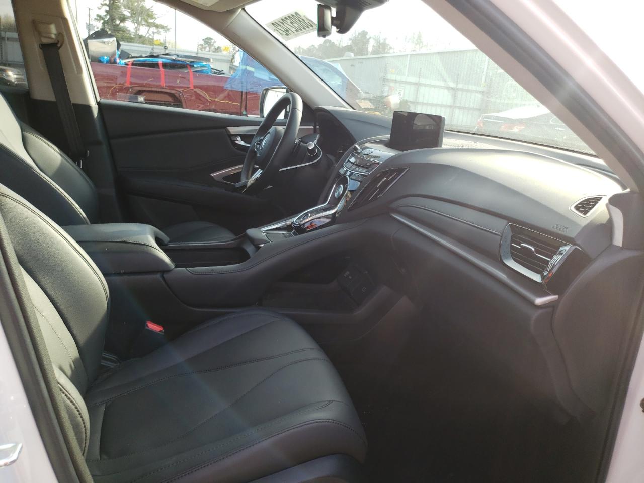 Photo 5 from auction – 2021 ACURA RDX with VIN 5J8TC1H33ML013713