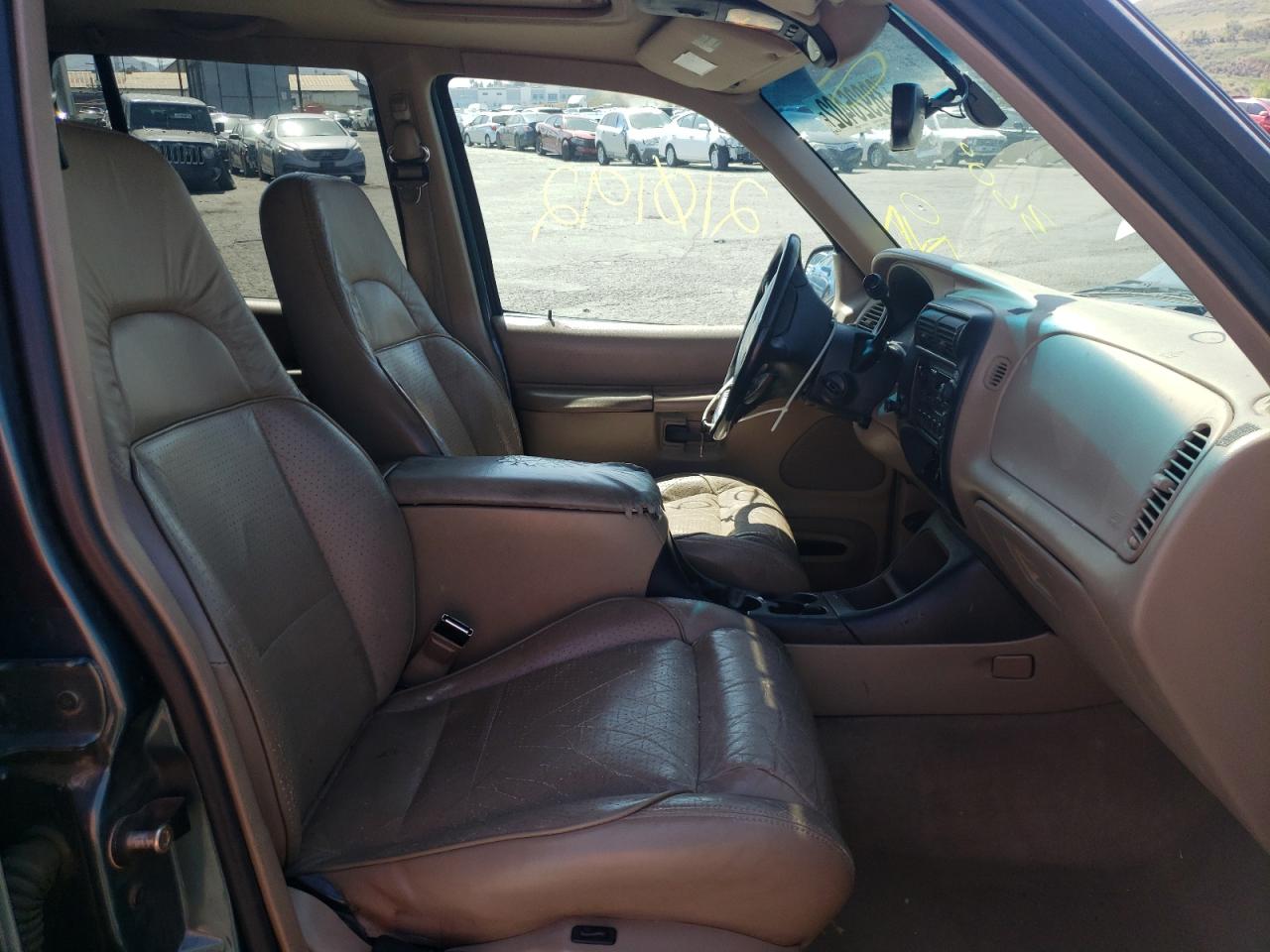 Photo 5 from auction – 1997 FORD EXPLORER with VIN 1FMDU32E9VZB59145
