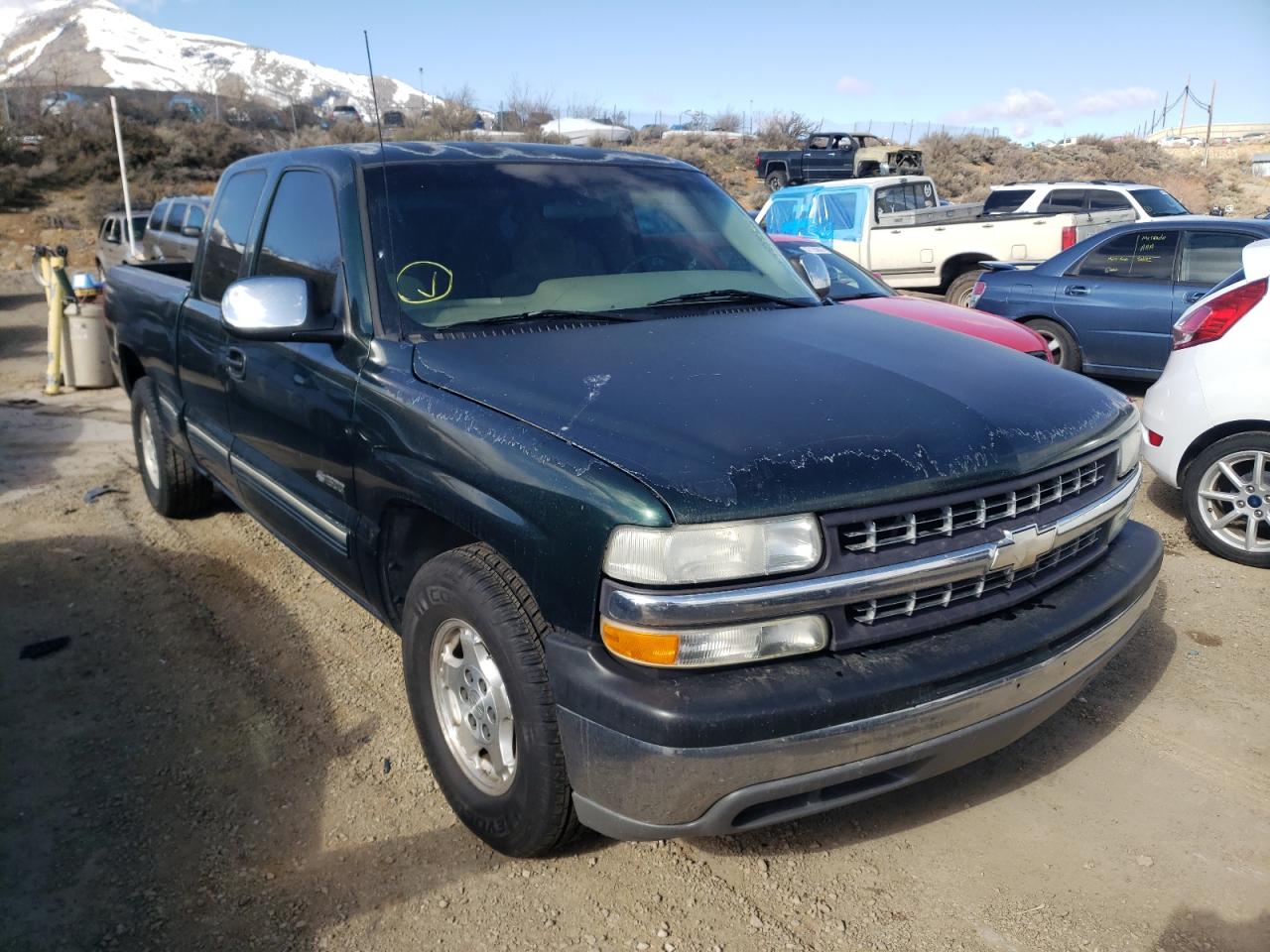 CHEVROLET silverado 2001 with VIN 1GCEC19T31Z195928 - Photo from auction