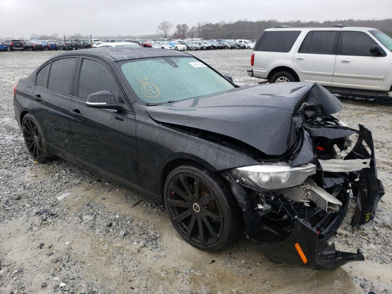 BMW 328 XI 2015 with VIN WBA3B3G58FNT18032 - Photo from auction