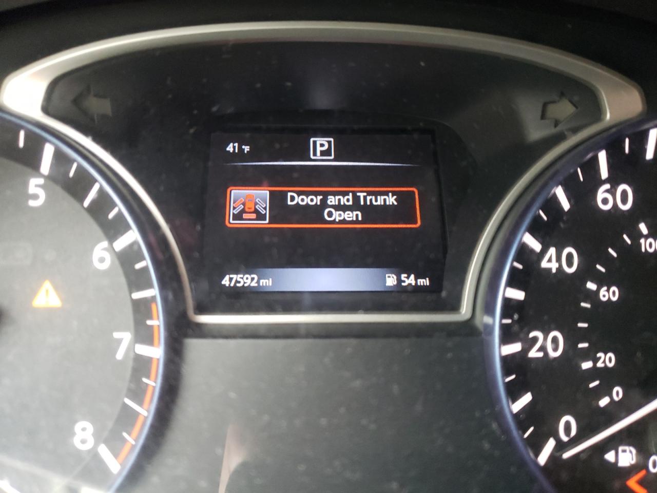 Photo 8 from auction – 2017 NISSAN ALTIMA 2.5 with VIN 1N4AL3AP0HC472577