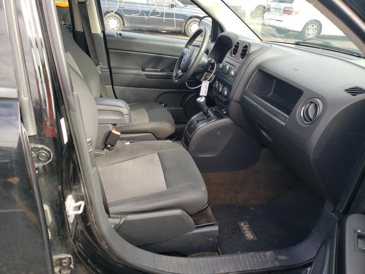 Photo 5 from auction – 2013 JEEP COMPASS SP with VIN 1C4NJDBB5DD269733