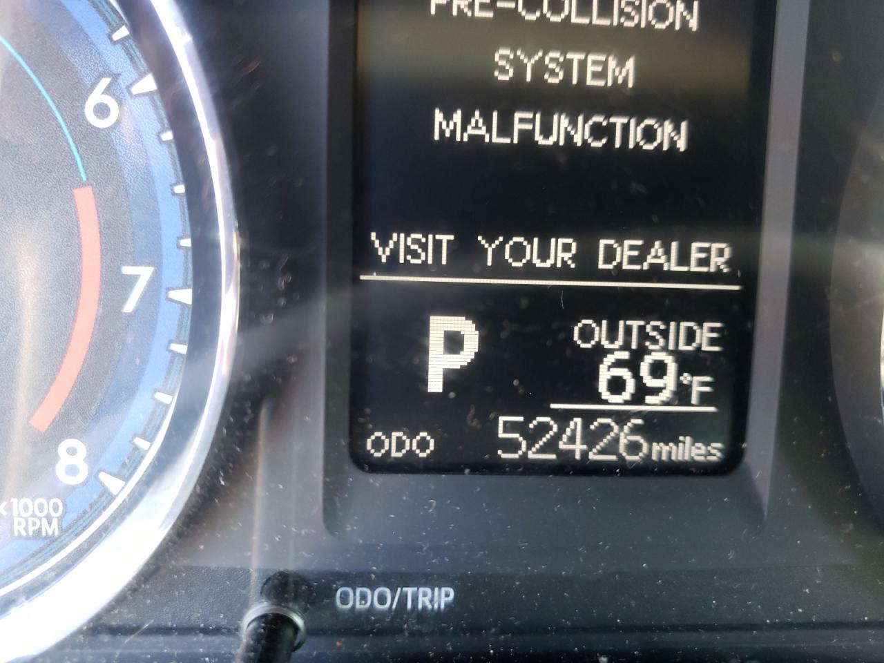 Photo 8 from auction – 2018 TOYOTA COROLLA L with VIN 2T1BURHE7JC079966