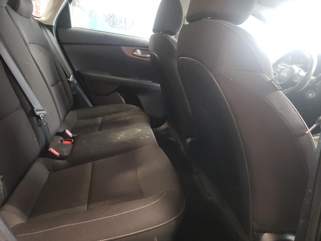 Photo 6 from auction – 2019 KIA FORTE FE with VIN 3KPF24AD3KE084984