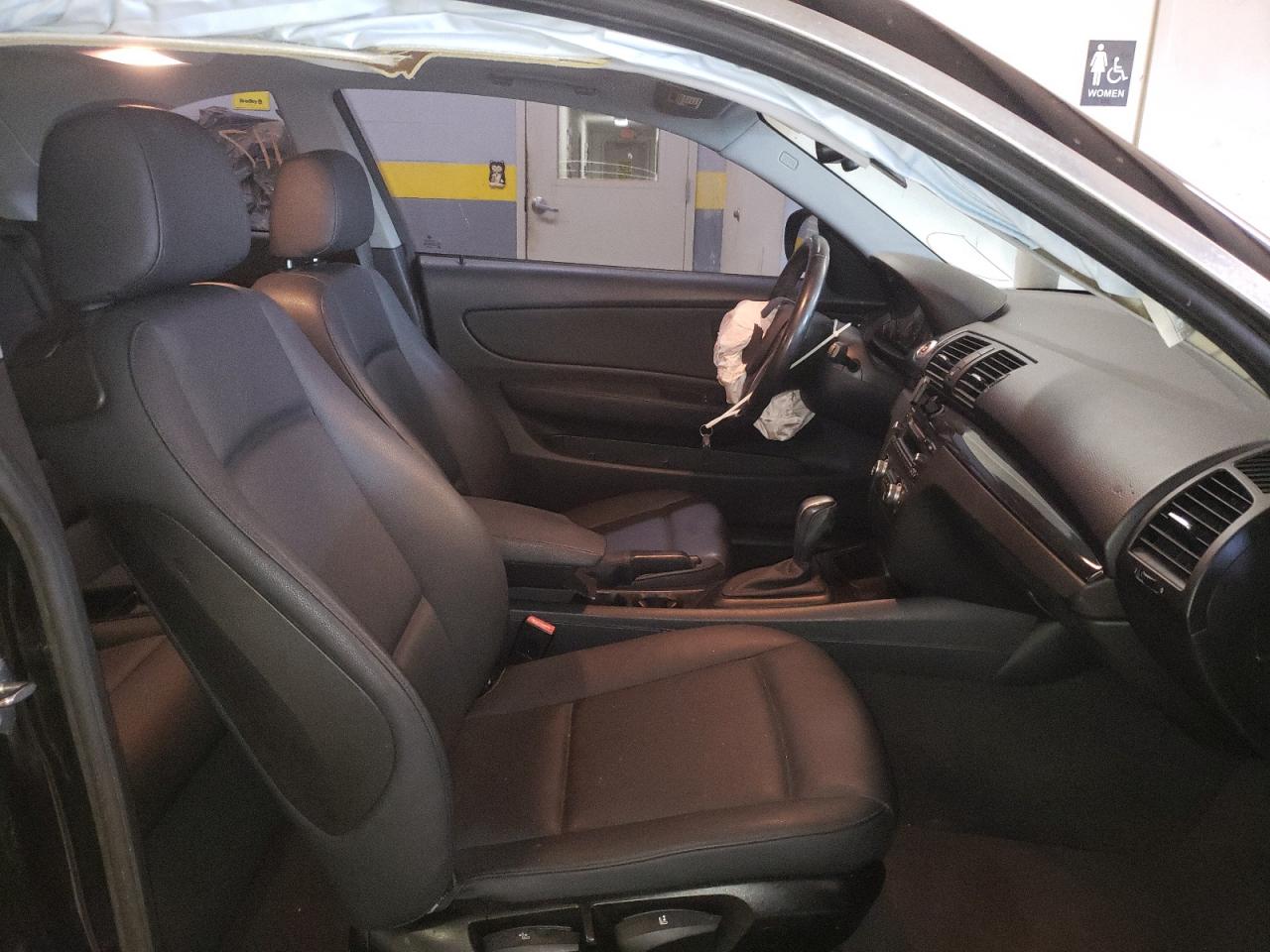 Photo 5 from auction – 2010 BMW 128 I with VIN WBAUP7C5XAVK76880