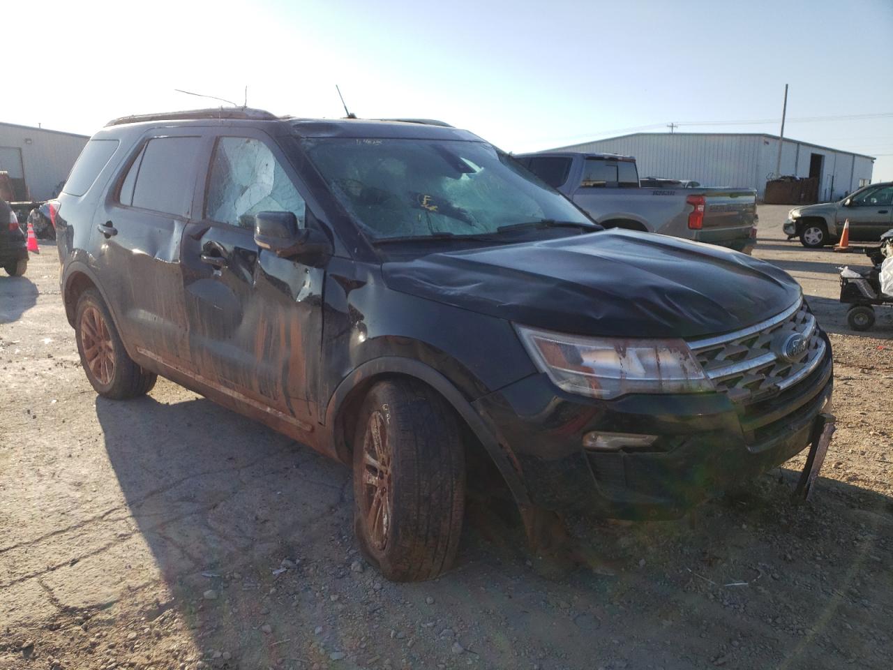 FORD EXPLORER X 2018 with VIN 1FM5K8D81JGB48256 - Photo from auction