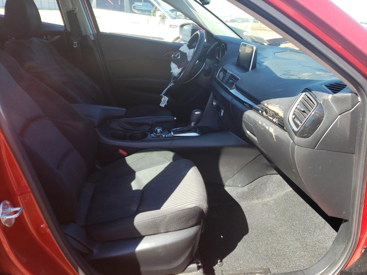 Photo 5 from auction – 2016 MAZDA 3 TOURING with VIN JM1BM1M79G1327124