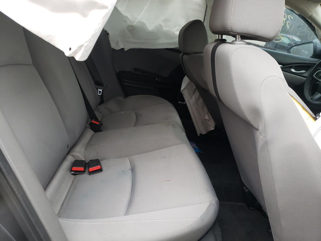 Photo 6 from auction – 2018 HONDA CIVIC LX with VIN 2HGFC2F58JH567281