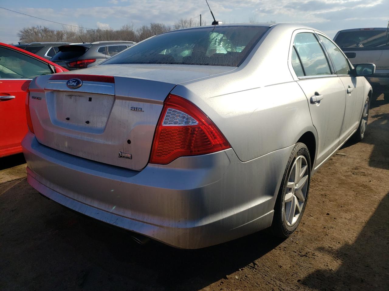 Photo 4 from auction – 2010 FORD FUSION with VIN 3FAHP0JG4AR394846
