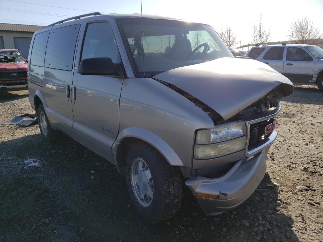 Photo 1 from auction – 2002 GMC SAFARI XT with VIN 1GKDM19X22B500118
