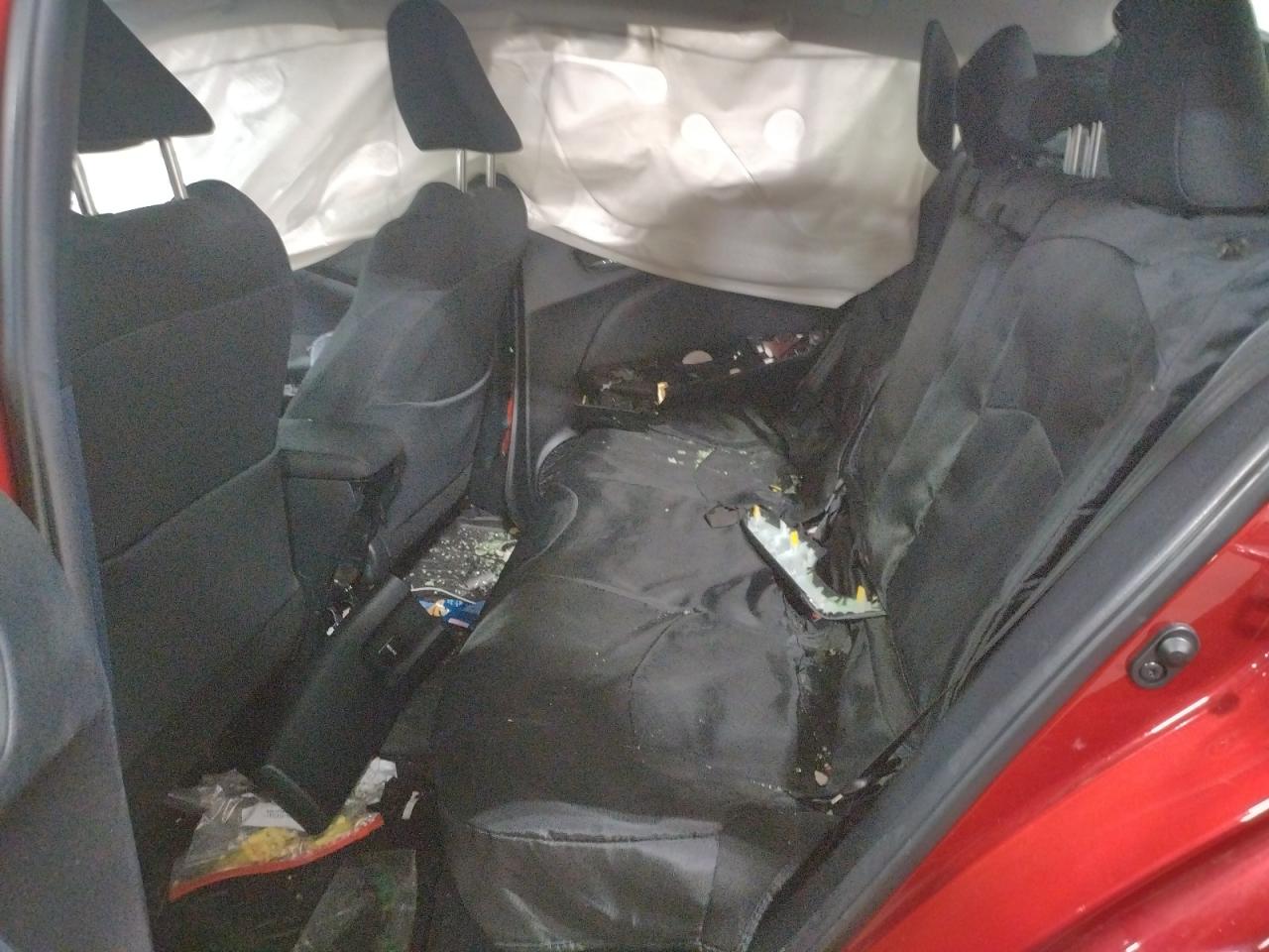 Photo 6 from auction – 2017 TOYOTA PRIUS with VIN JTDKBRFU0H3055687