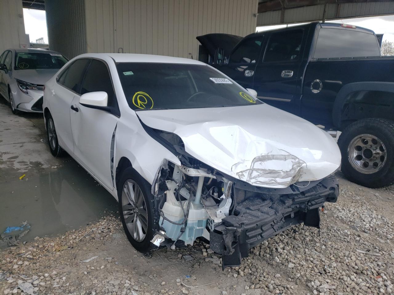 TOYOTA CAMRY LE 2017 with VIN 4T1BF1FK6HU410100 - Photo from auction