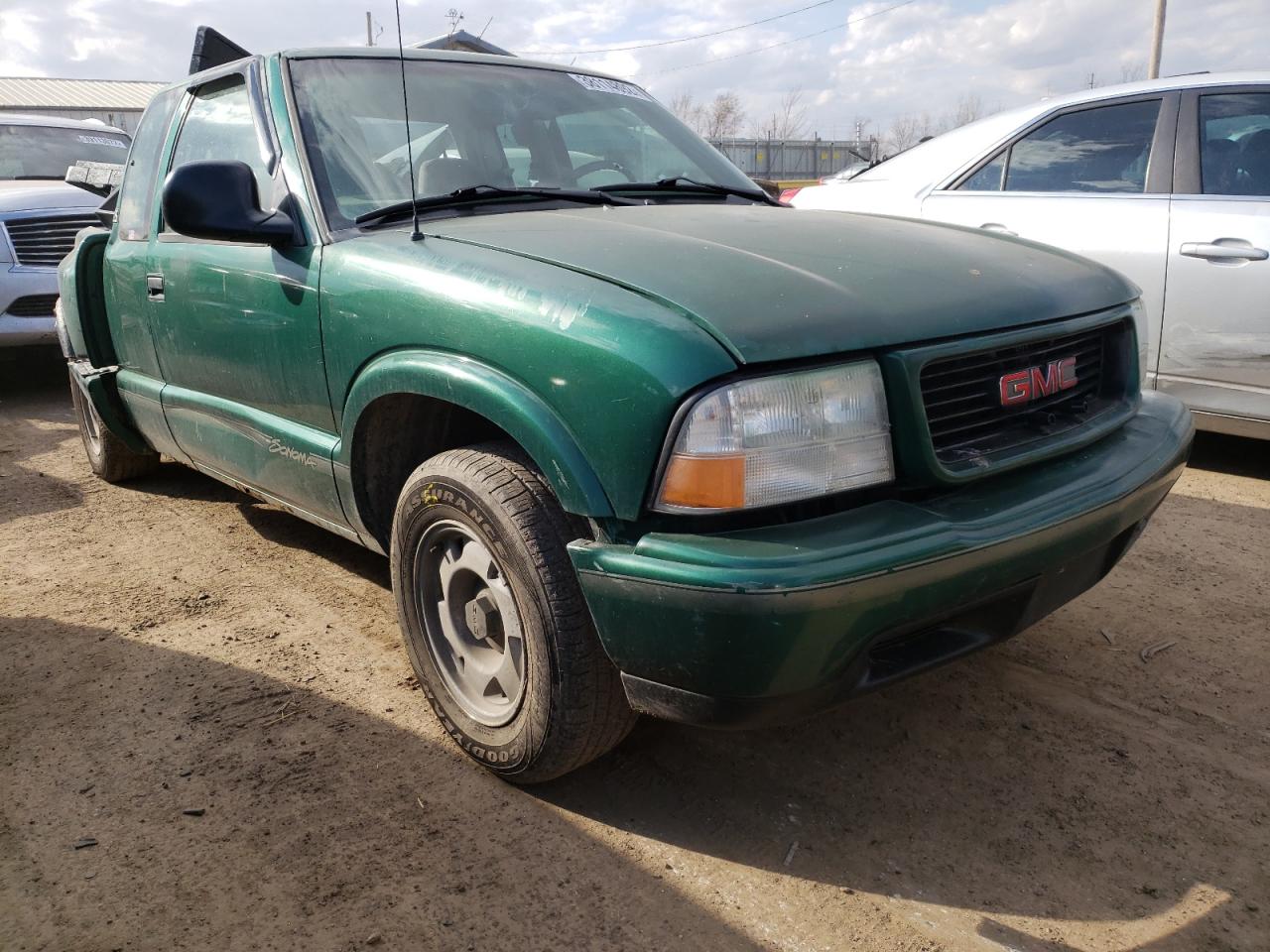 GMC SONOMA 1998 with VIN 1GTCS19X5W8531539 - Photo from auction