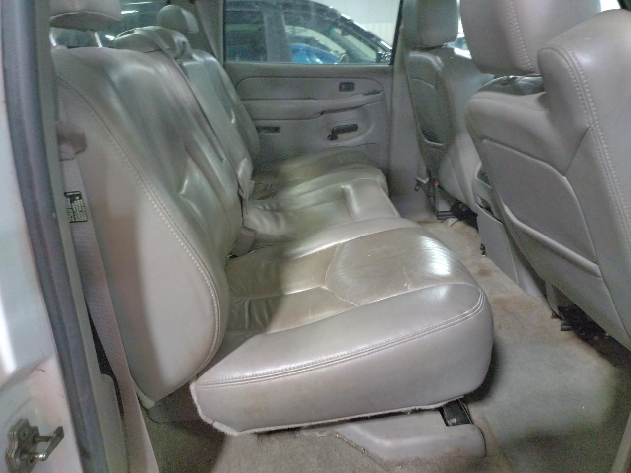 Photo 6 from auction – 2006 CHEVROLET SILVERADO with VIN 2GCEK13TX61229035