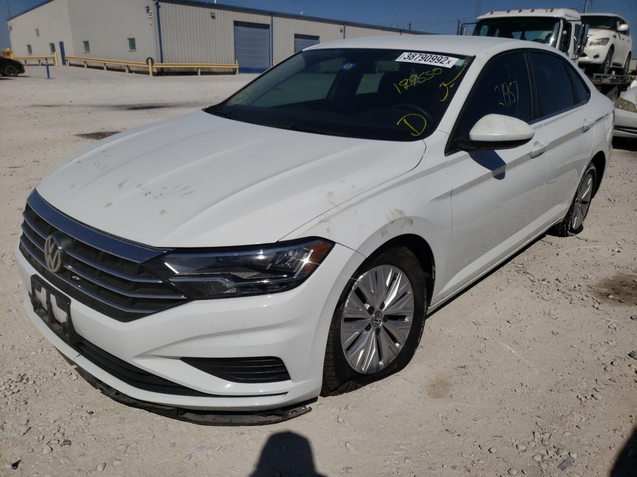 Photo 9 from auction – 2019 VOLKSWAGEN JETTA S with VIN 3VWCB7BU0KM199550