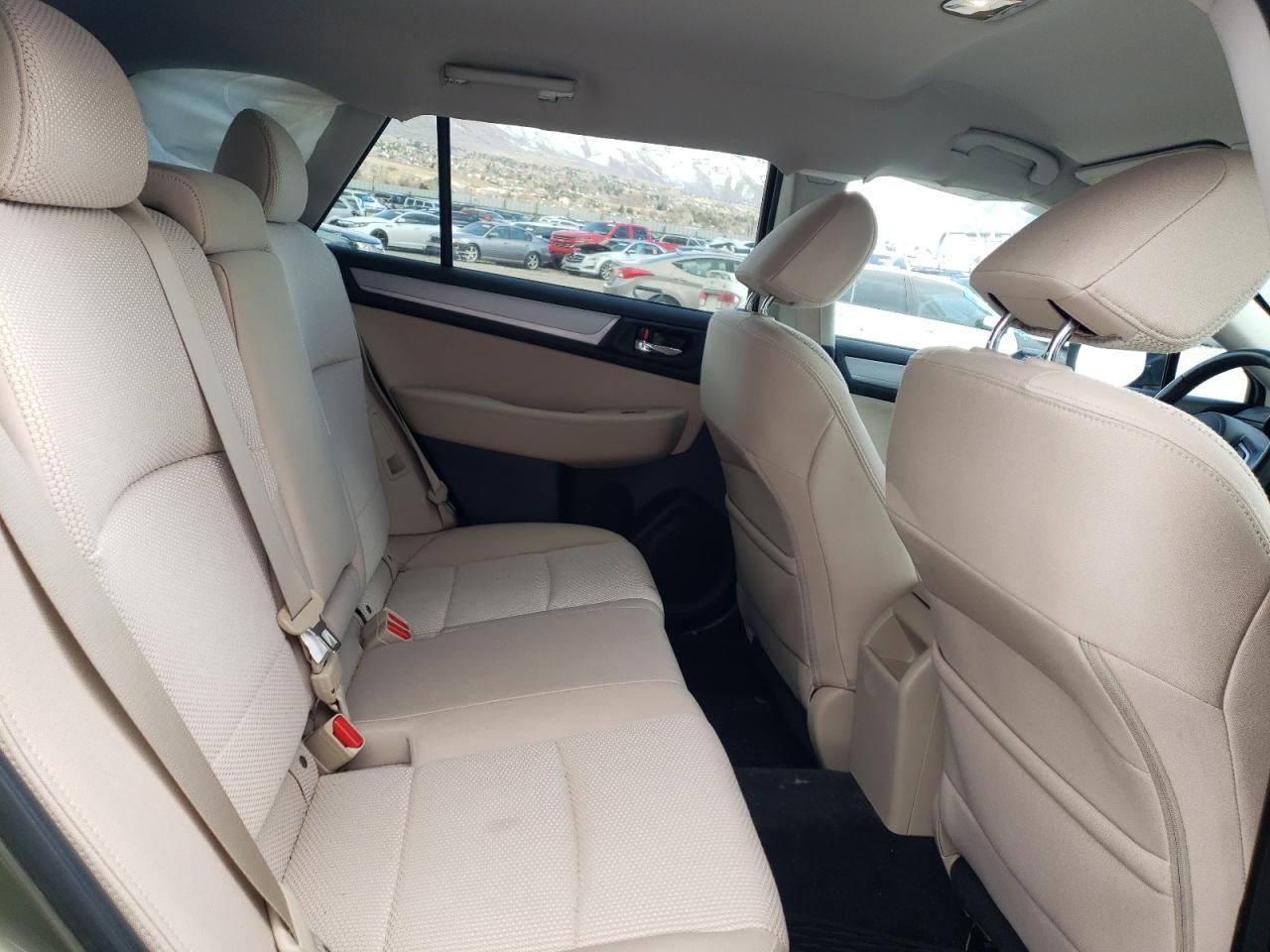 Photo 6 from auction – 2015 SUBARU OUTBACK 2. with VIN 4S4BSBCCXF3221550
