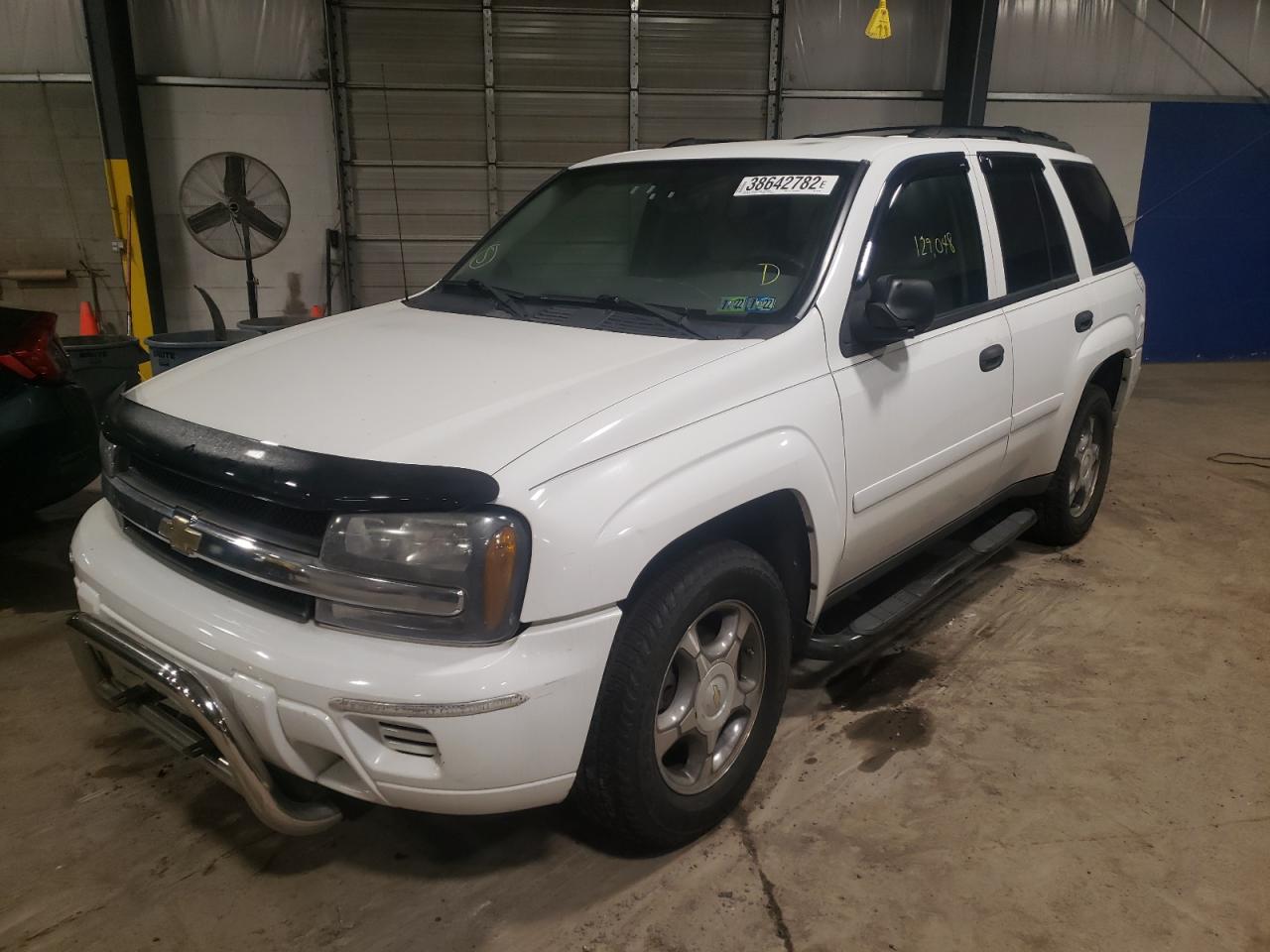 Photo 2 from auction – 2008 CHEVROLET TRAILBLAZE with VIN 1GNDT13S782261080
