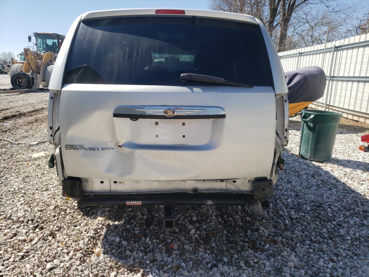Photo 9 from auction – 2011 CHRYSLER TOWN & COU with VIN 2A4RR5DG1BR665669