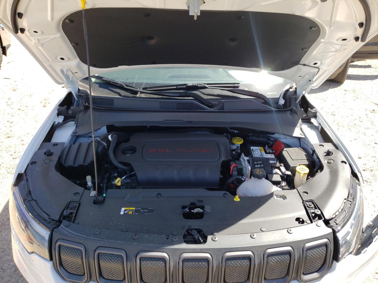 Photo 7 from auction – 2022 JEEP COMPASS TR with VIN 3C4NJDDB1NT122740