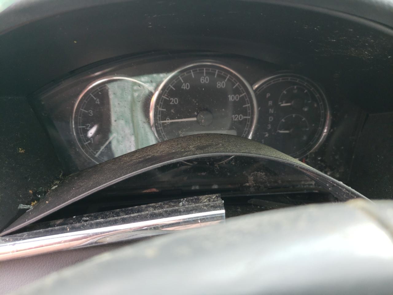 Photo 8 from auction – 2005 BUICK LACROSSE C with VIN 2G4WD532051333959