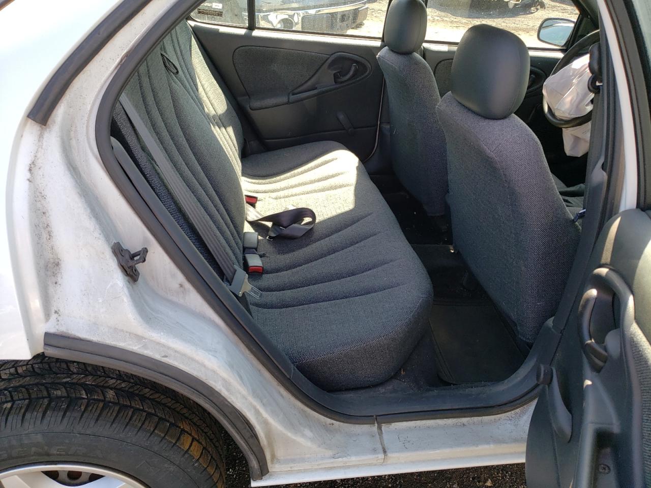 Photo 6 from auction – 2000 CHEVROLET CAVALIER with VIN 1G1JC5247Y7455609
