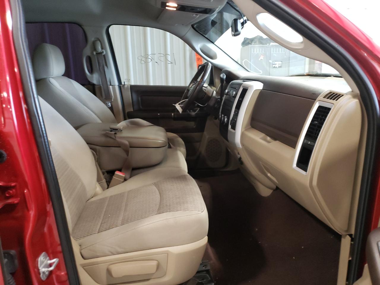 Photo 5 from auction – 2009 DODGE RAM 1500 with VIN 1D3HB13T09J520318