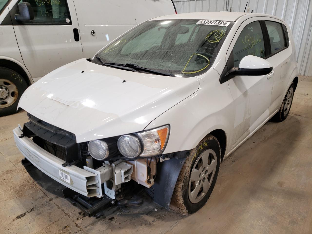 Photo 2 from auction – 2016 CHEVROLET SONIC LS with VIN 1G1JA6SH1G4155997