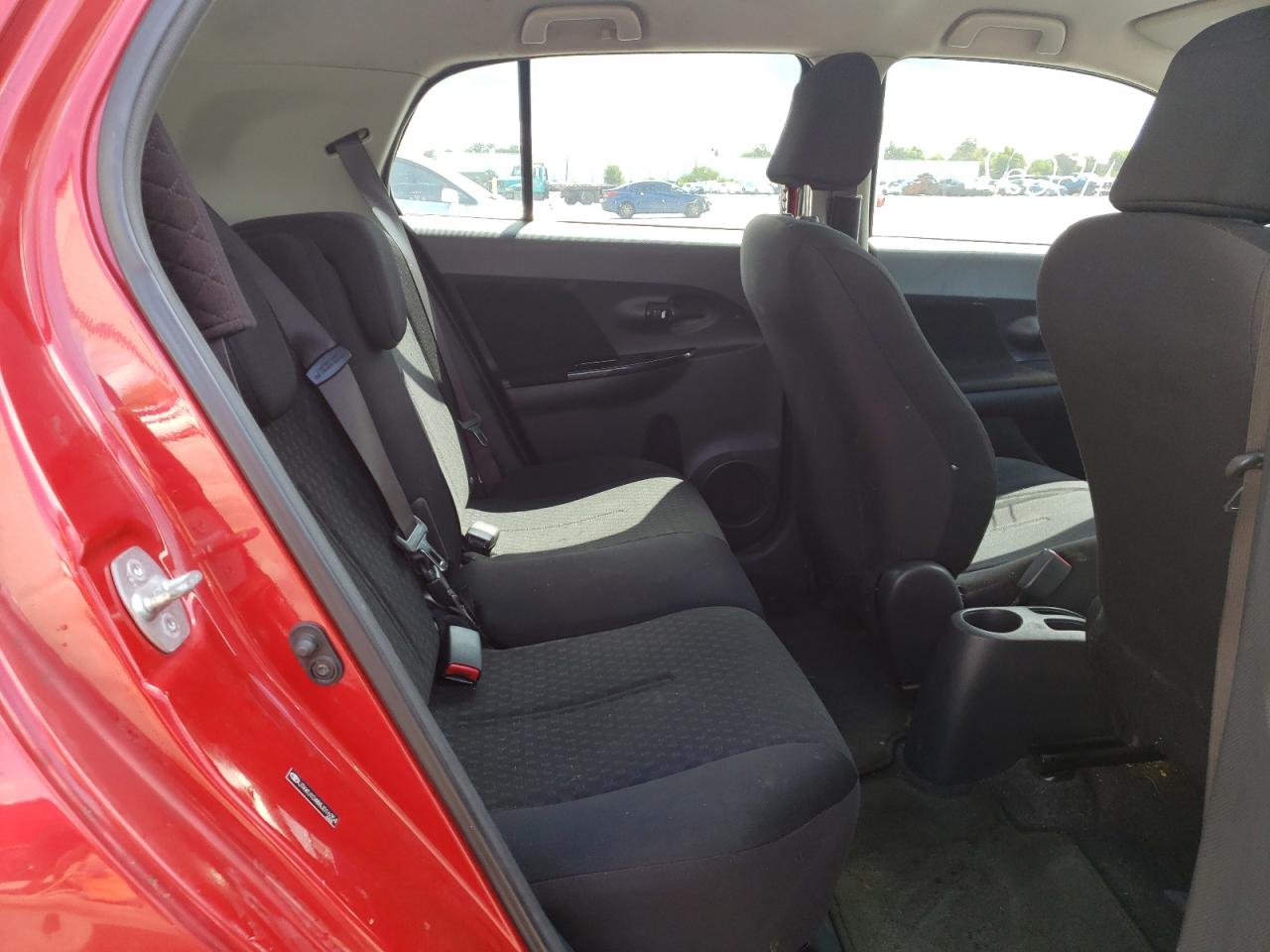 Photo 6 from auction – 2008 TOYOTA SCION with VIN JTKKU10488J016354