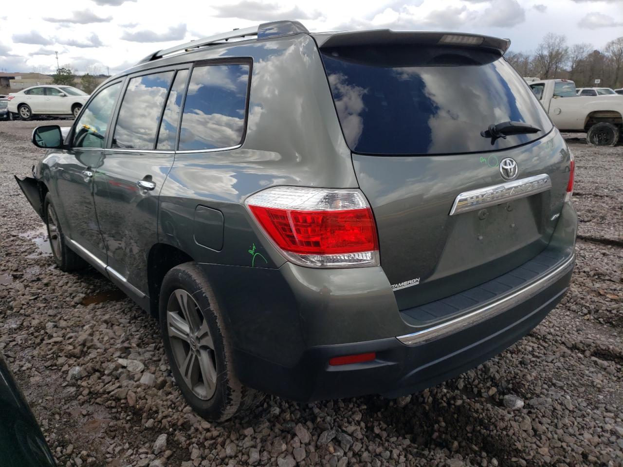 Photo 3 from auction – 2011 TOYOTA HIGHLANDER with VIN 5TDDK3EH5BS069410