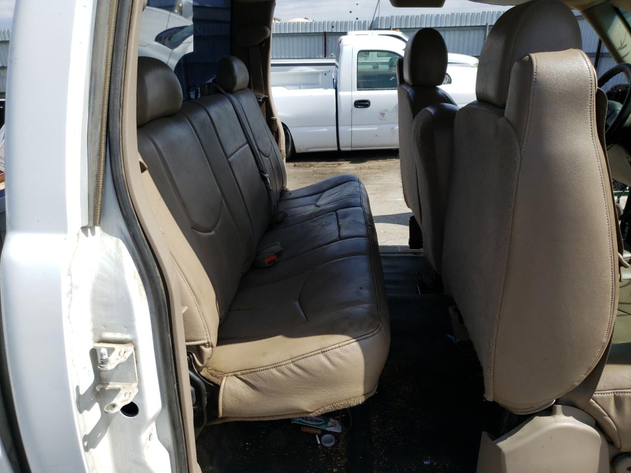 Photo 6 from auction – 2006 GMC NEW SIERRA with VIN 1GTEC19X46Z246671