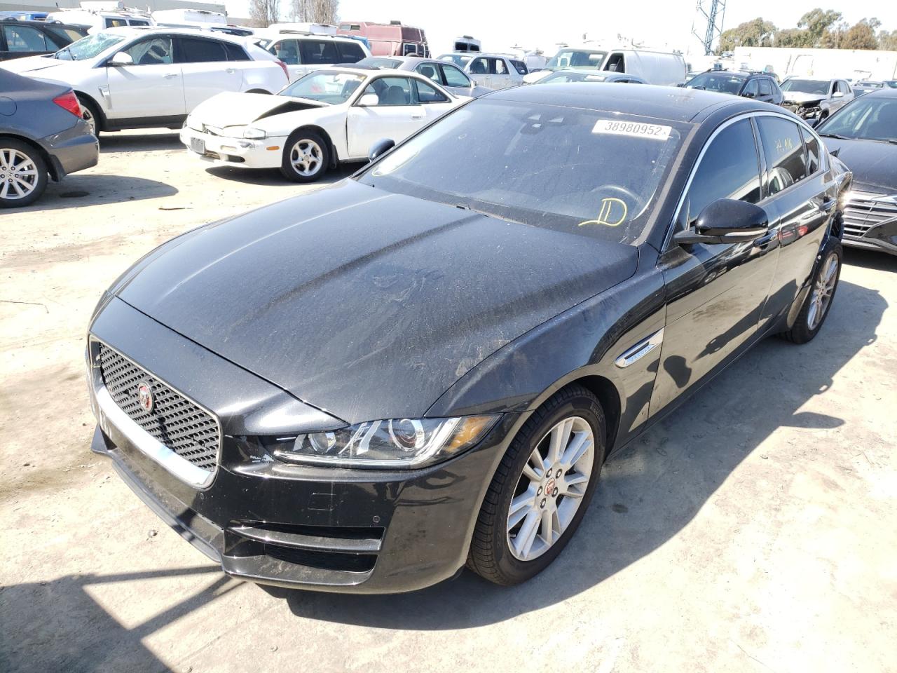 Photo 2 from auction – 2017 JAGUAR XE PREMIUM with VIN SAJAD4BG7HA946825