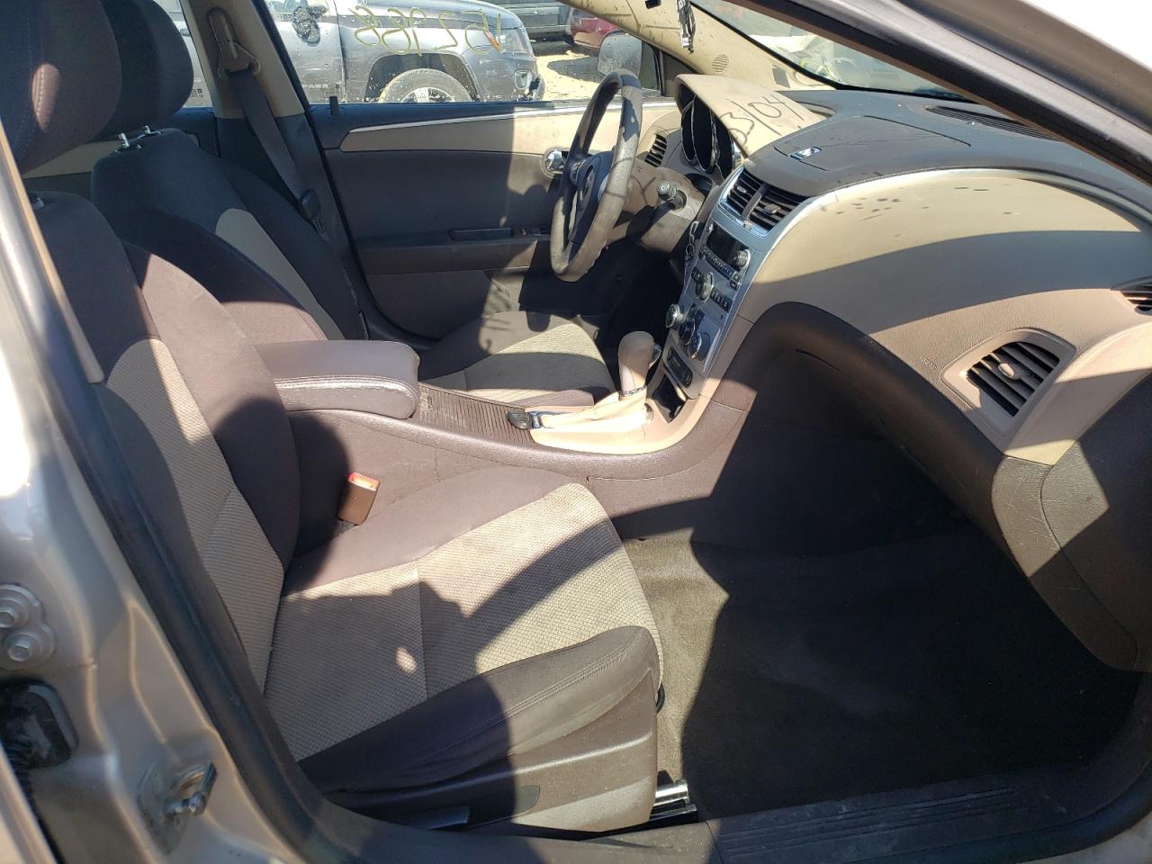 Photo 5 from auction – 2012 CHEVROLET MALIBU LS with VIN 1G1ZB5E02CF242838