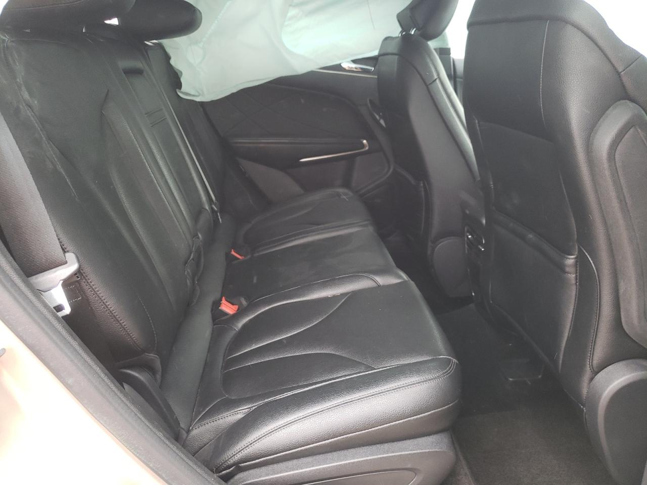 Photo 6 from auction – 2015 LINCOLN MKC with VIN 5LMCJ1A99FUJ40619