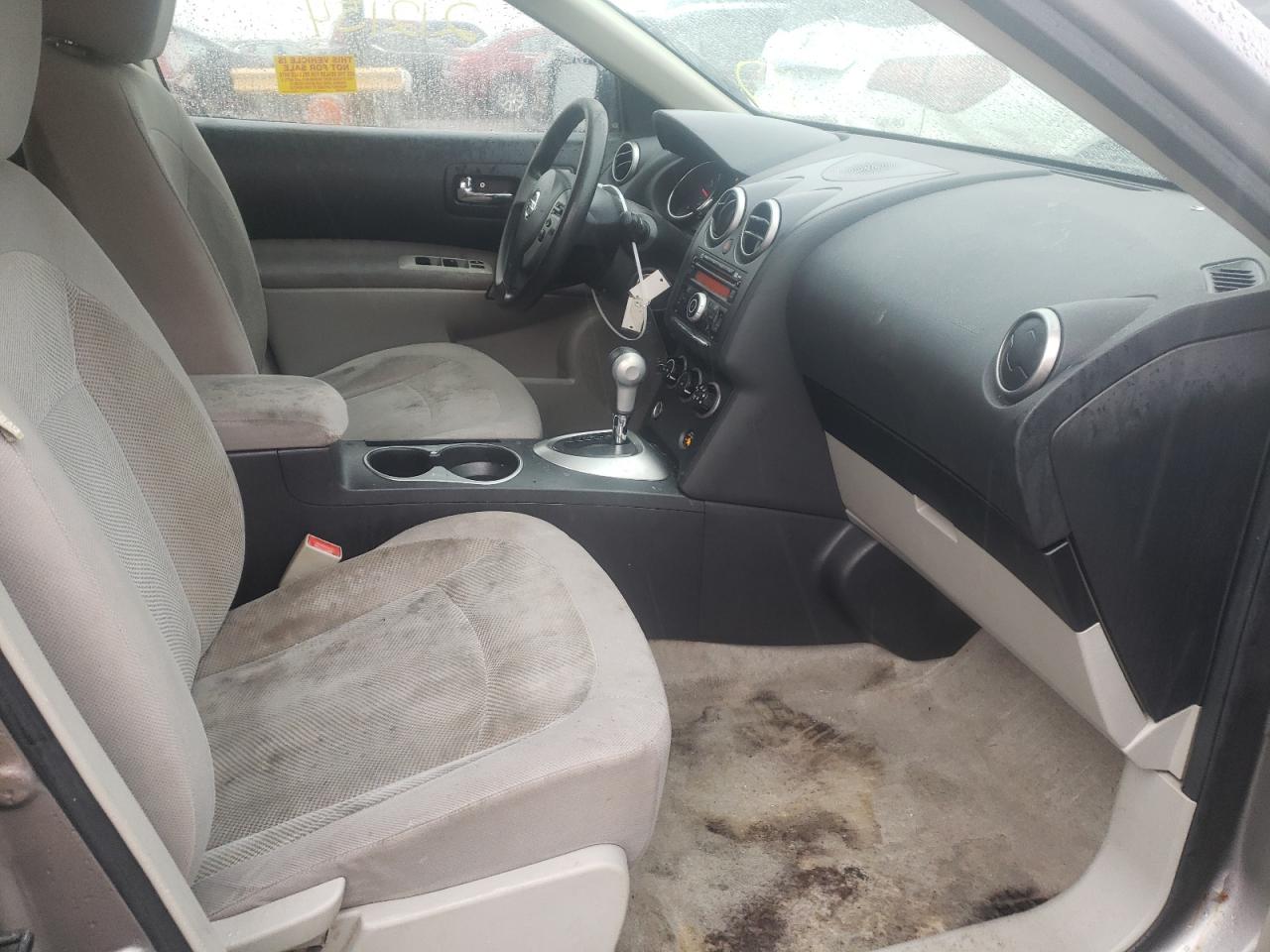 Photo 5 from auction – 2011 NISSAN ROGUE S with VIN JN8AS5MT9BW569613