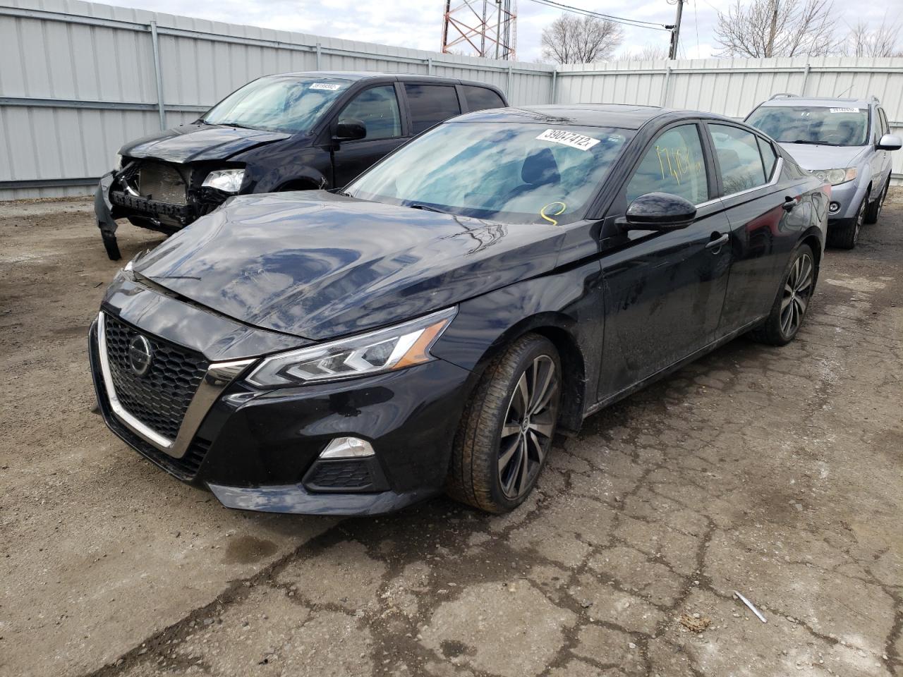 Photo 2 from auction – 2019 NISSAN ALTIMA SR with VIN 1N4BL4CV5KC123430