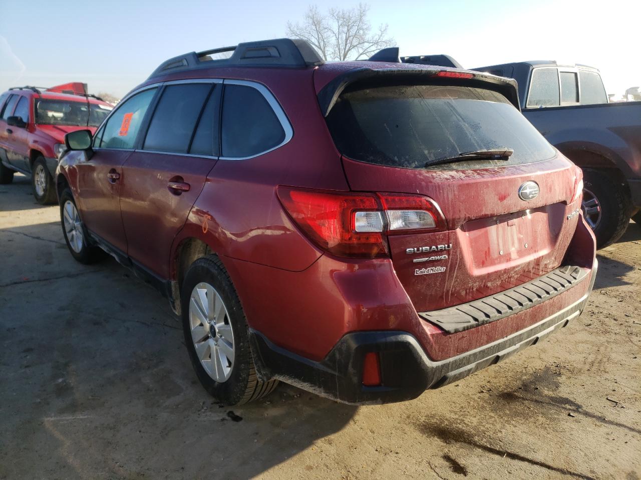 Photo 3 from auction – 2018 SUBARU OUTBACK 2. with VIN 4S4BSACC3J3302392