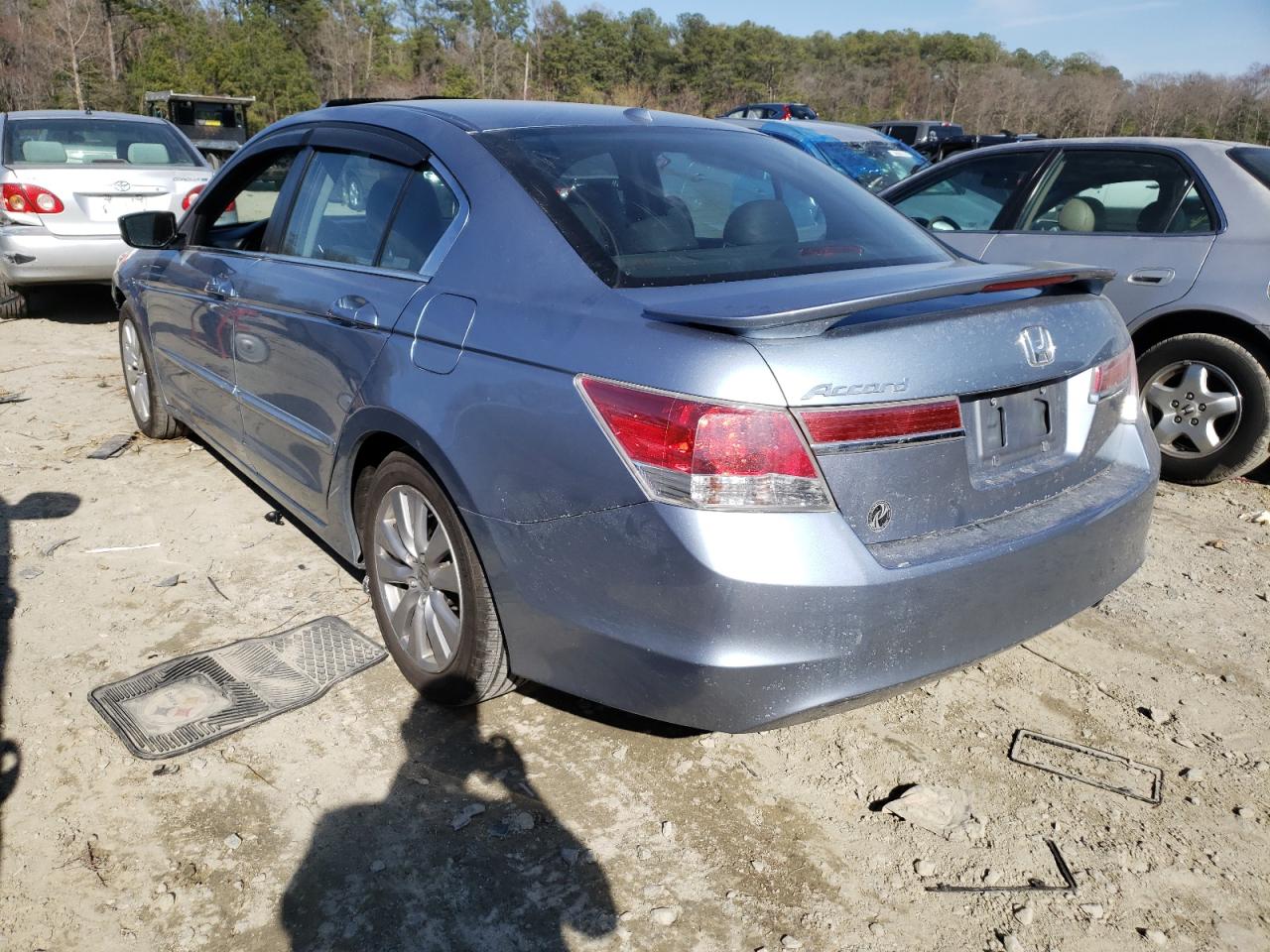 Photo 3 from auction – 2012 HONDA ACCORD EXL with VIN 1HGCP2F8XCA070736
