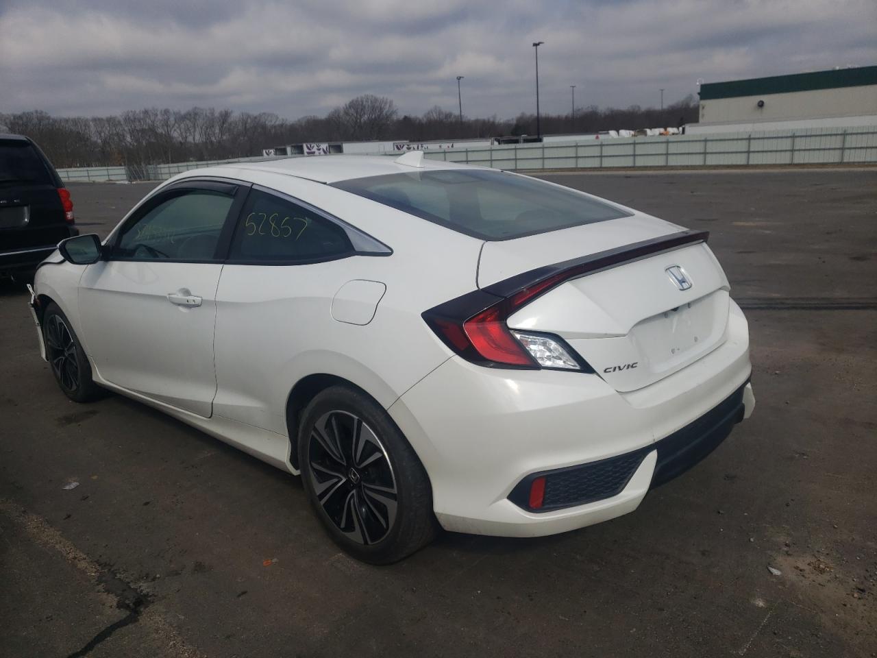 Photo 3 from auction – 2018 HONDA CIVIC EX with VIN 2HGFC3B33JH353082