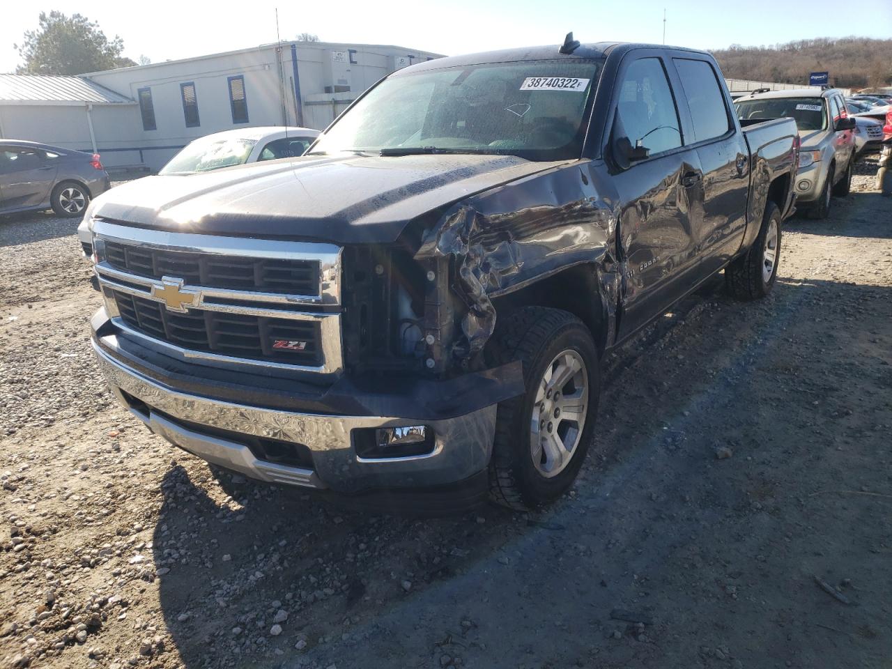 Photo 2 from auction – 2015 CHEVROLET SILVERADO with VIN 3GCUKREC4FG296132