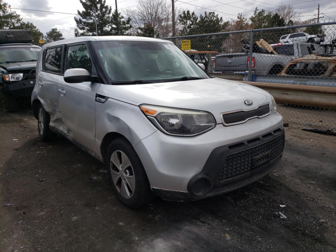 KIA SOUL 2015 with VIN KNDJN2A24F7754150 - Photo from auction