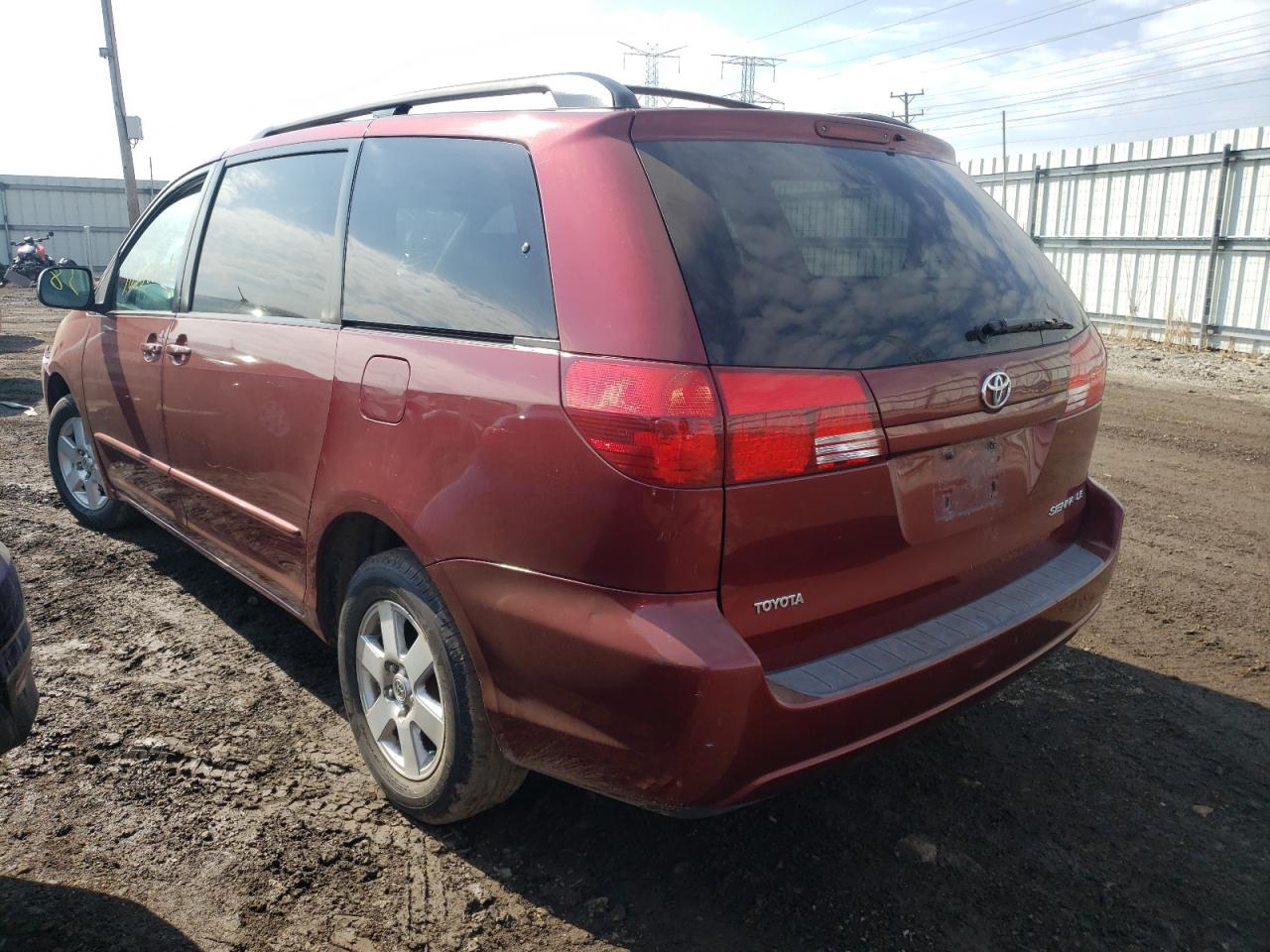 Photo 3 from auction – 2005 TOYOTA SIENNA CE with VIN 5TDZA23C55S341968
