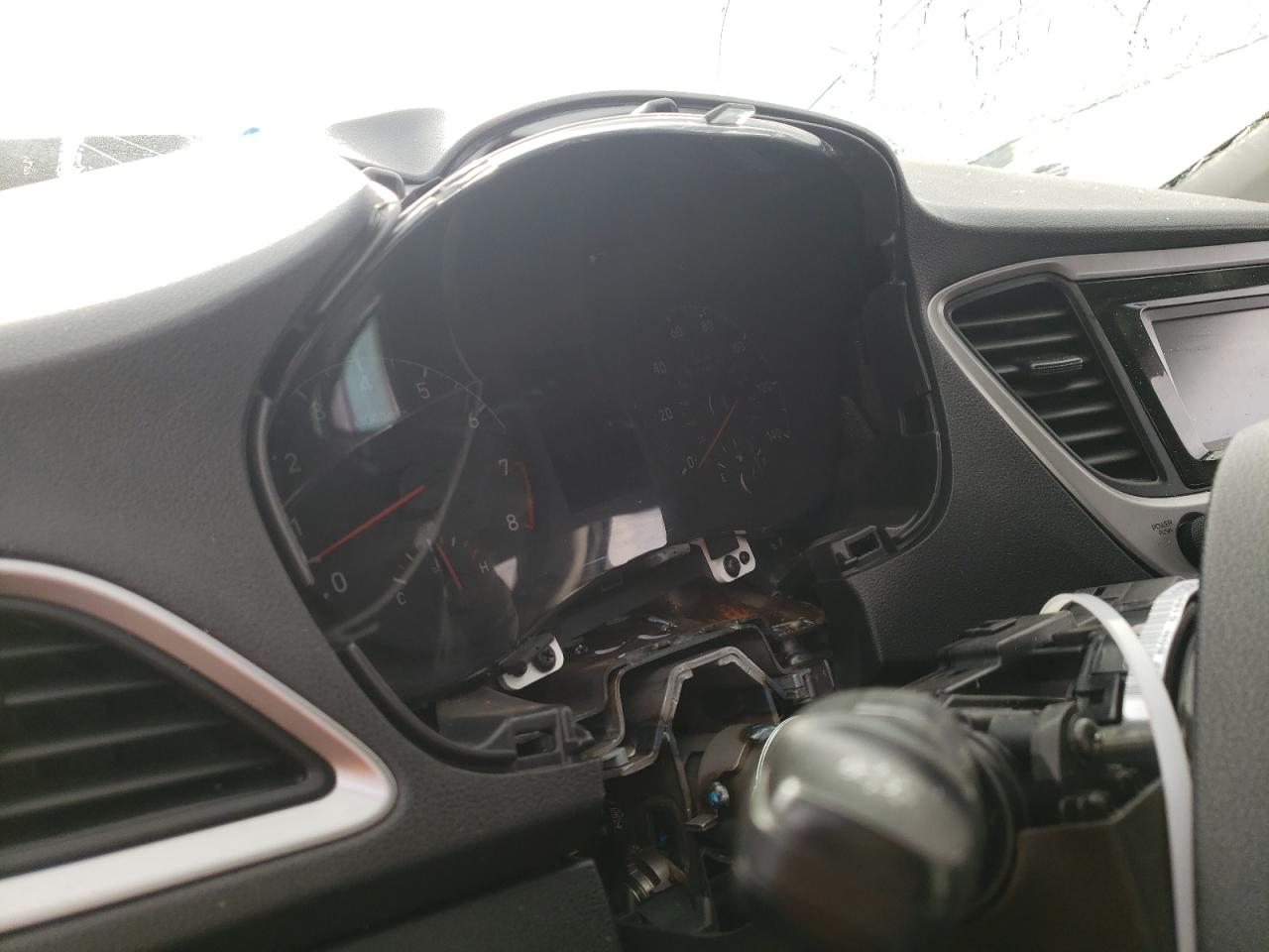 Photo 8 from auction – 2019 HYUNDAI ACCENT SE with VIN 3KPC24A36KE076498