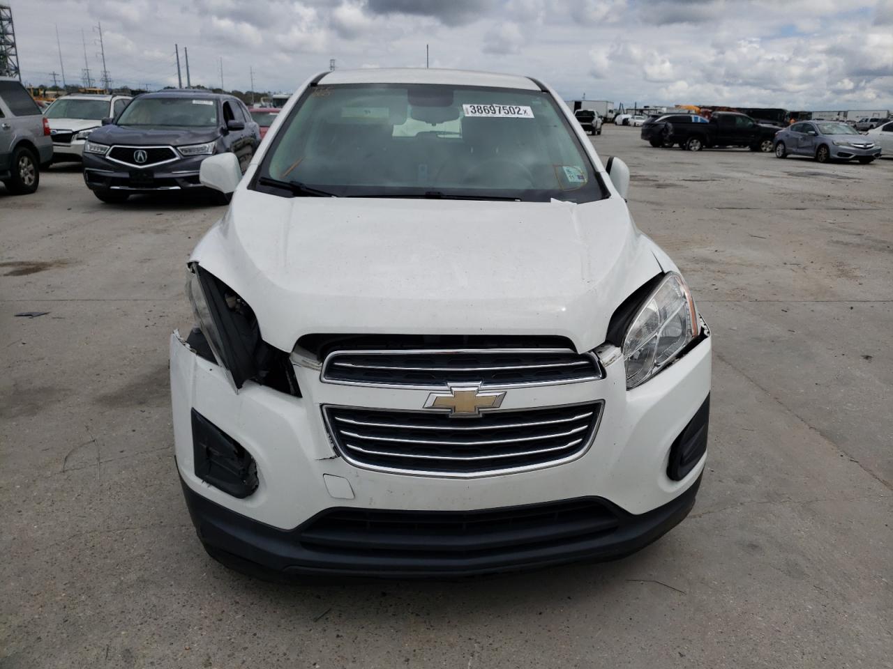 Photo 9 from auction – 2016 CHEVROLET TRAX LS with VIN 3GNCJKSB7GL133542