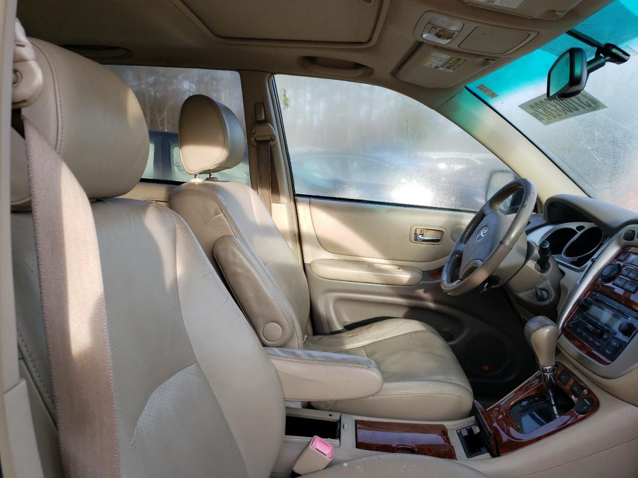 Photo 5 from auction – 2007 TOYOTA HIGHLANDER with VIN JTEHW21A770034043