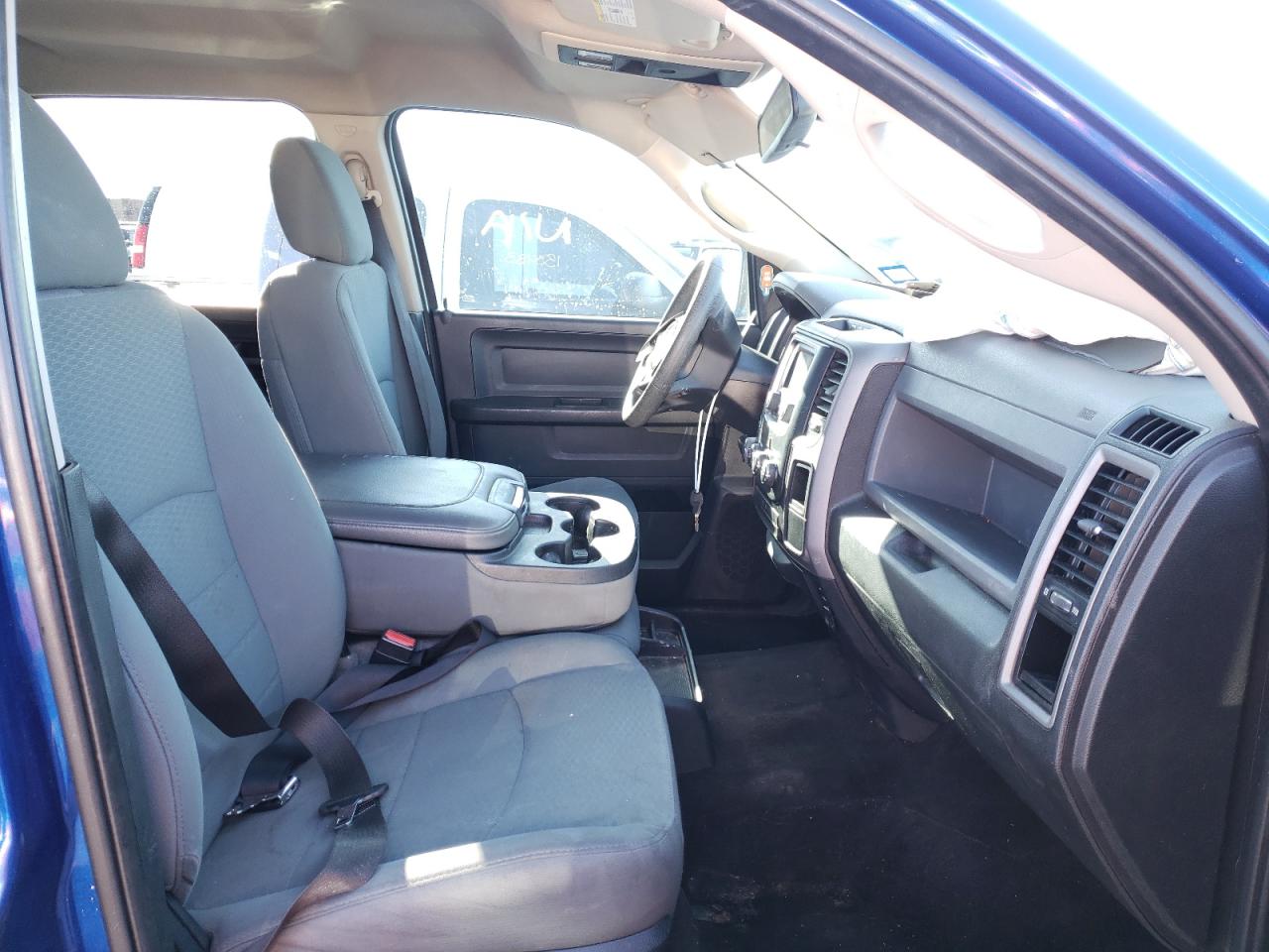 Photo 5 from auction – 2015 DODGE RAM 1500 with VIN 1C6RR6KT3FS779633