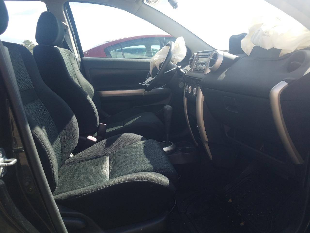Photo 5 from auction – 2006 TOYOTA SCION XA with VIN JTKKT624060152638