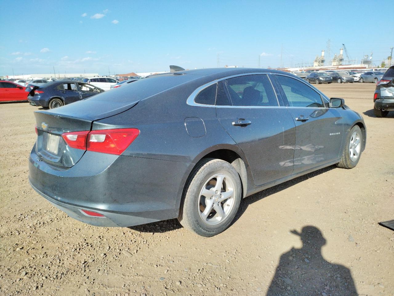 Photo 4 from auction – 2017 CHEVROLET MALIBU LS with VIN 1G1ZB5ST3HF134671