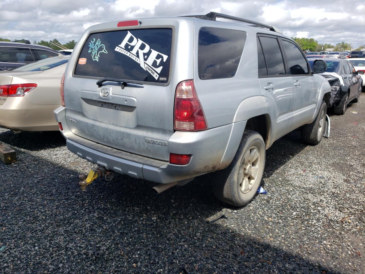 Photo 4 from auction – 2005 TOYOTA 4RUNNER SR with VIN JTEZU14R050055920