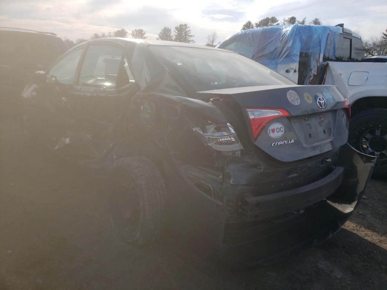 Photo 3 from auction – 2015 TOYOTA COROLLA L with VIN 2T1BURHE4FC272289