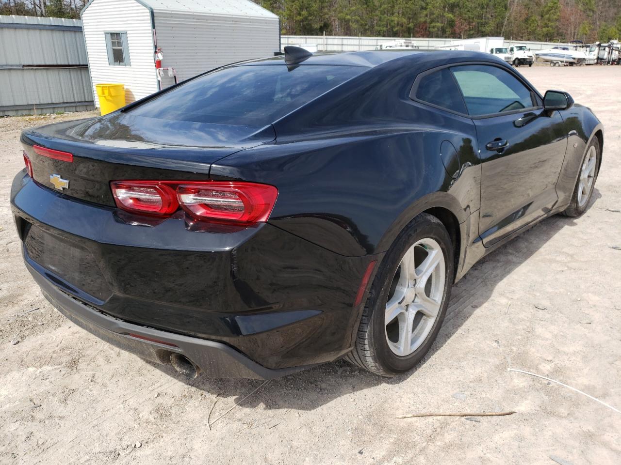 Photo 4 from auction – 2019 CHEVROLET CAMARO LS with VIN 1G1FB1RX5K0145606
